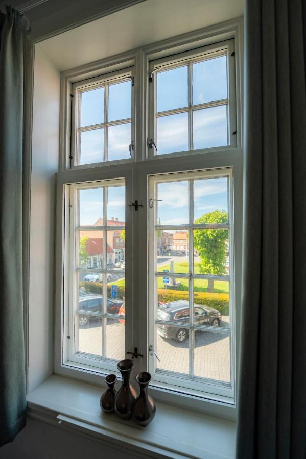 Det Gamle Posthus Hotel Ronne Ngoại thất bức ảnh