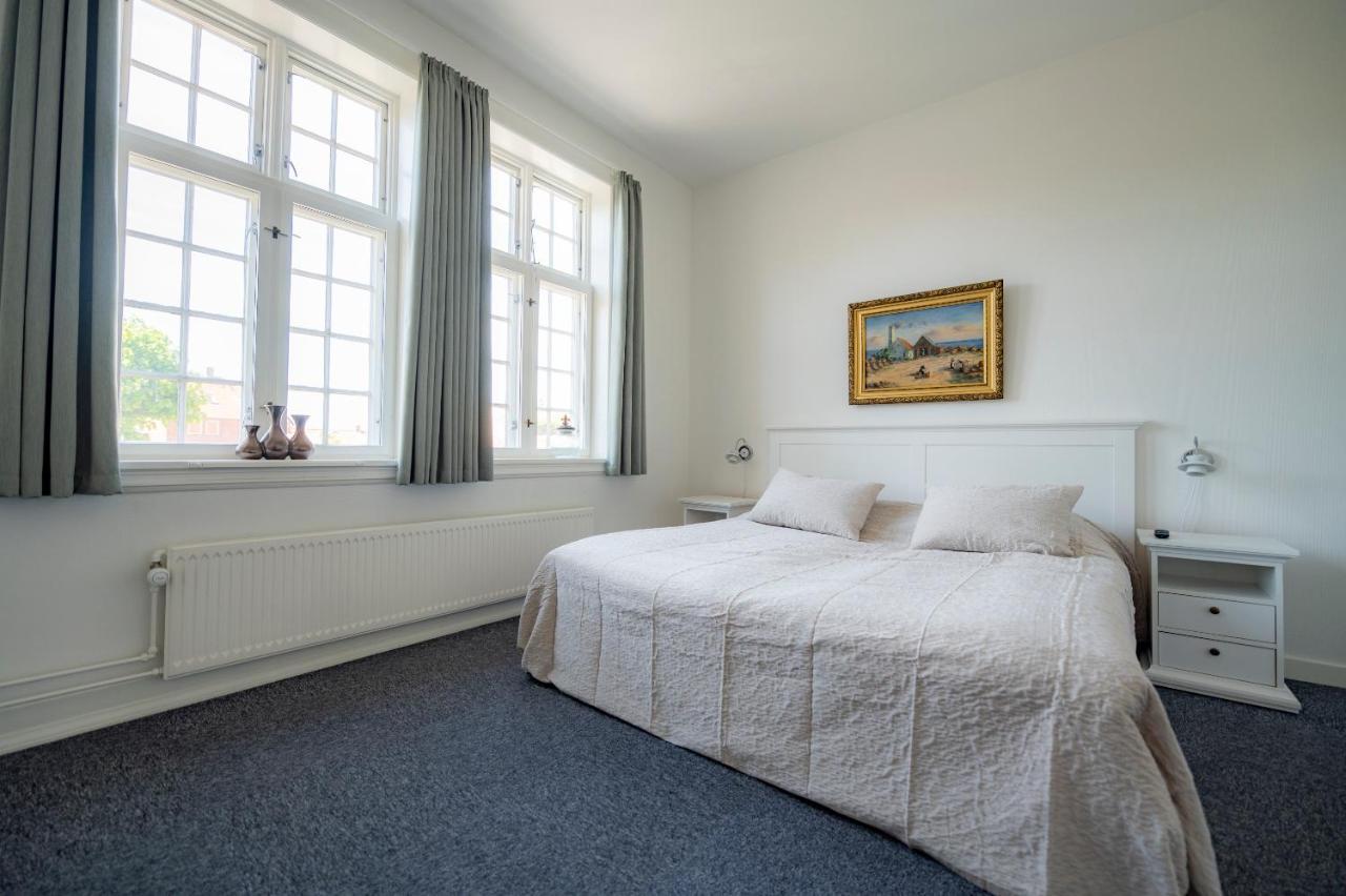 Det Gamle Posthus Hotel Ronne Ngoại thất bức ảnh